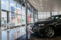 Автосалон «Lexus»